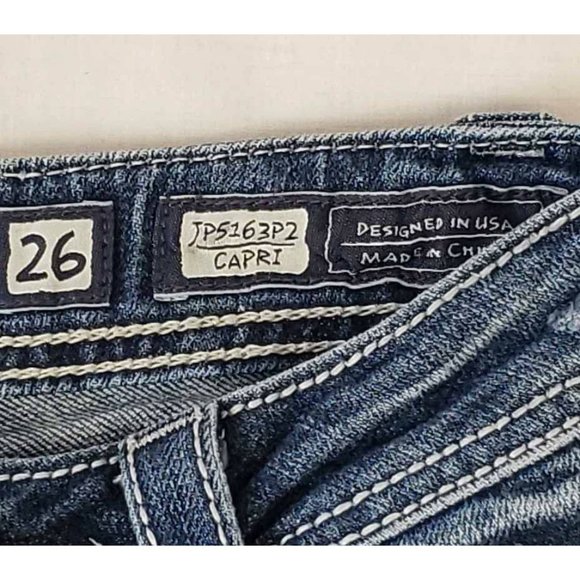 Miss Me Womens Capri Jeans Blue Stretch Embroidered Dark Wash Low Rise Denim 26 - Picture 10 of 12